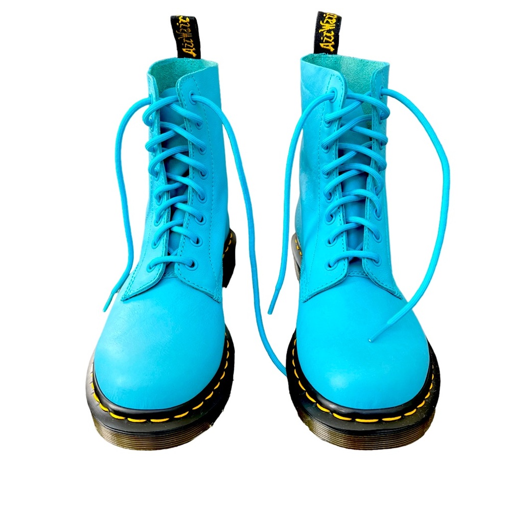 Dr. Martens Pascal Boots Blue Women’s Size 8 Never Worn